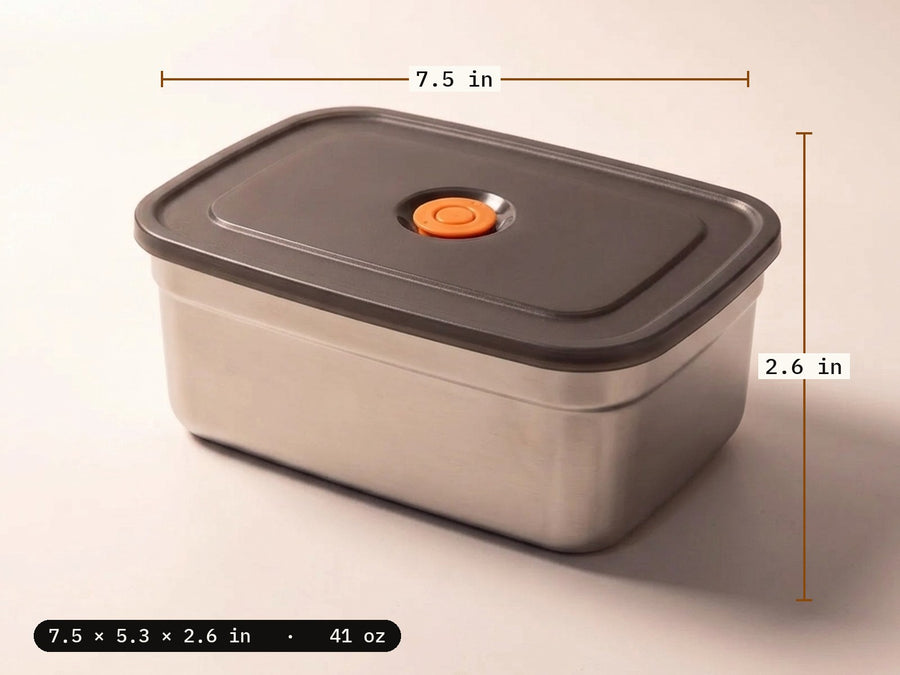 Dimensions of the dish: 7.5 by 5.3 by 2.6 inches, 41 oz