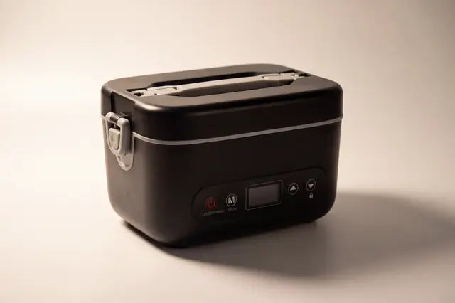 The cordless heated lunch box
